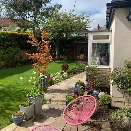 The Garden Bed & Breakfast